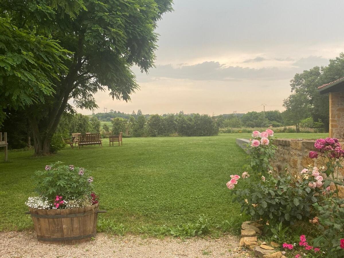 Studio De Charme La Celle-sous-Gouzon Экстерьер фото